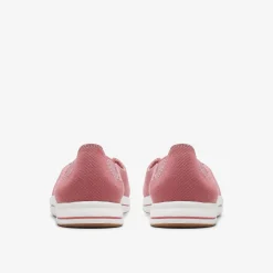 Hot Breeze Skip Women Breeze Collection