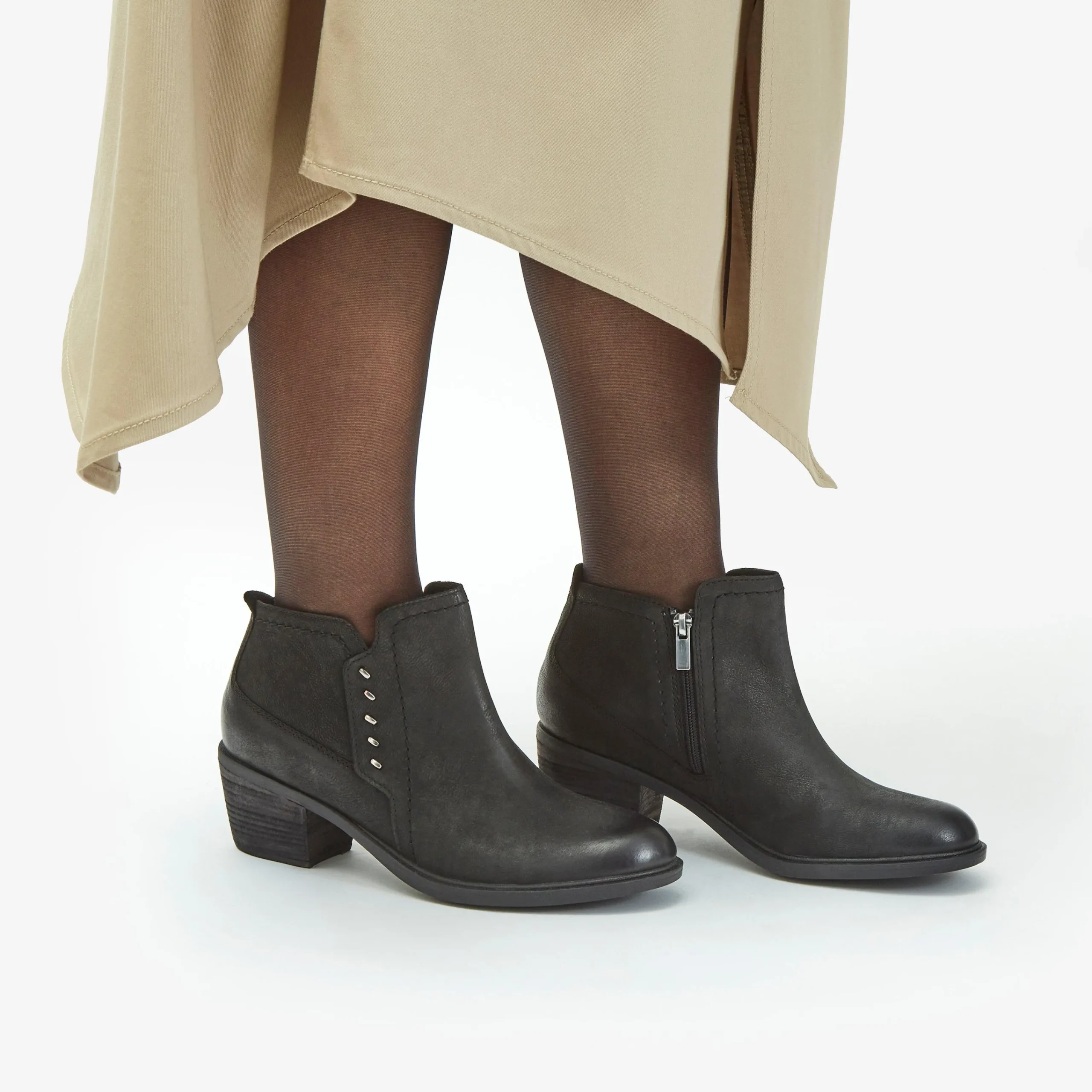 Clearance Neva Lo Women Boots & Booties