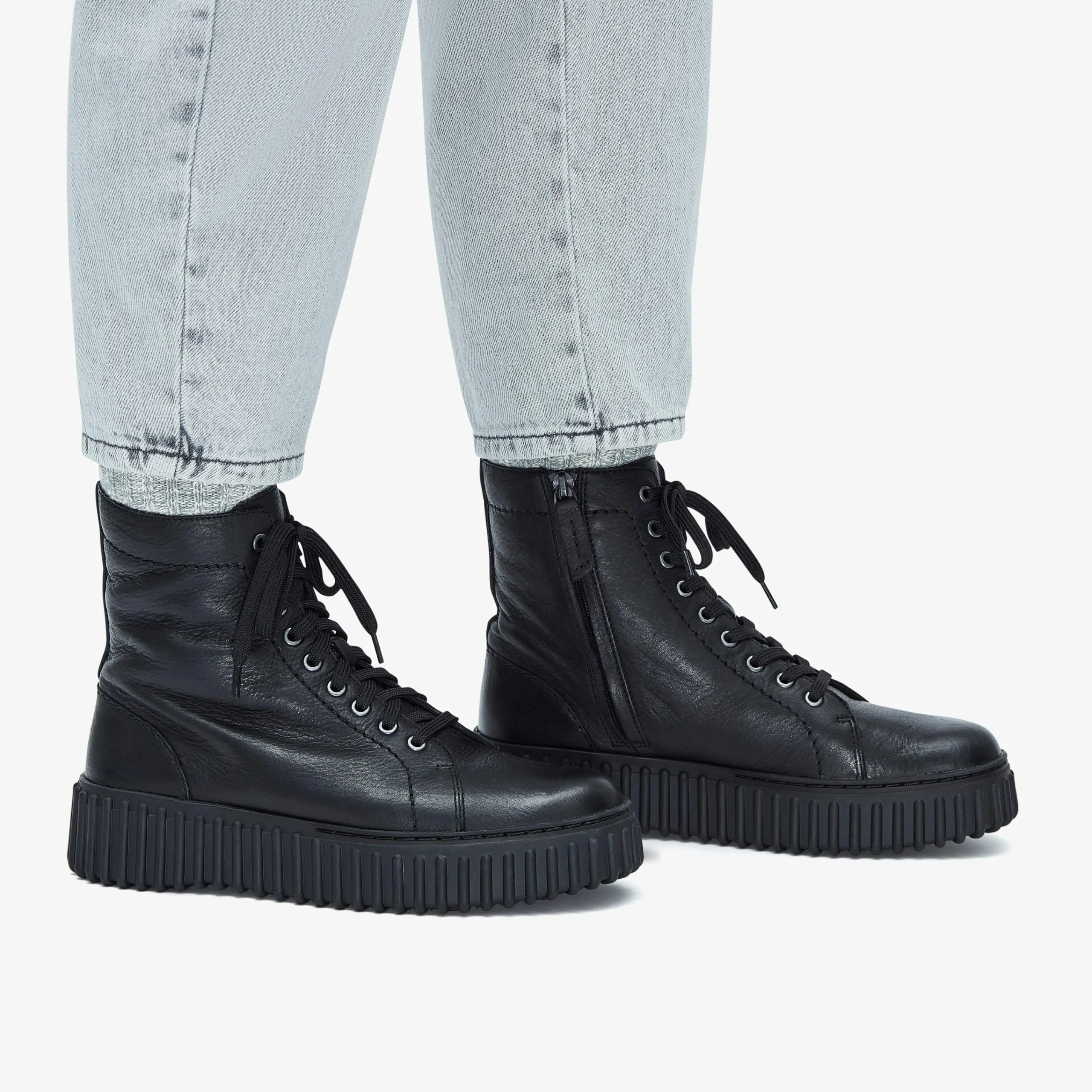 Discount Torhill Rise Black Leather Women Boots & Booties|Torhill Collection